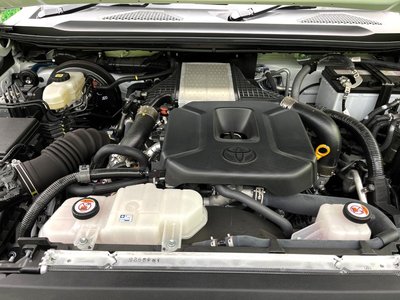 2024 Toyota LAND CRUISER 250 — миниатюра 18