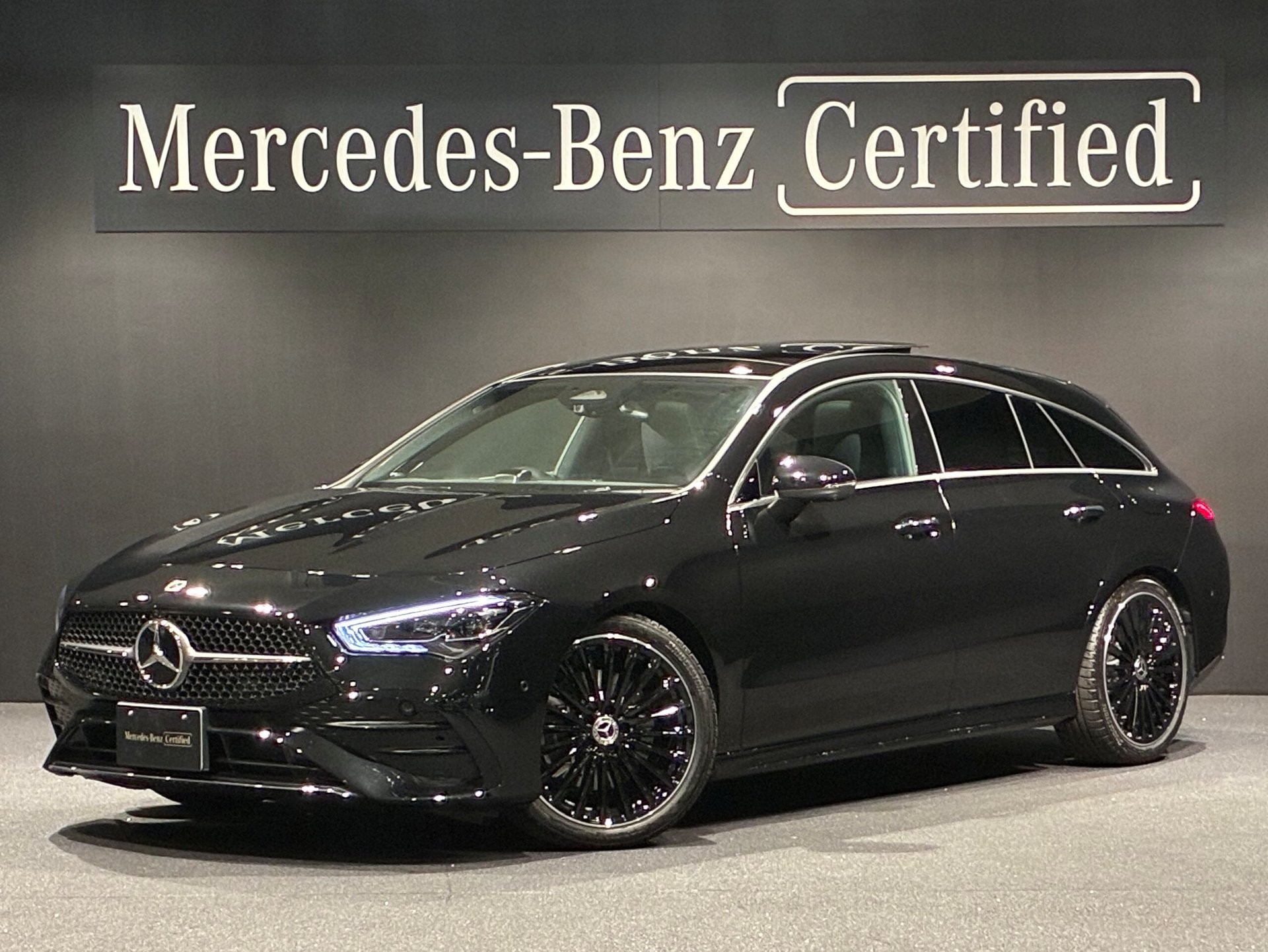 MERCEDES-BENZ CLA SHOOTING BRAKE - View 1