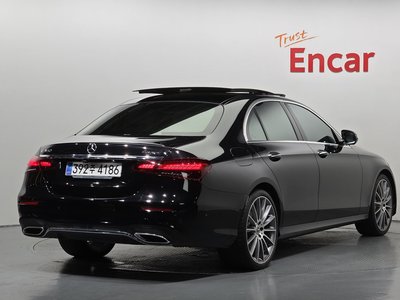 صورة 3 لـ 2021 Mercedes-BENZ E-CLASS