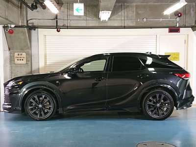 2026 LEXUS RX photo 5