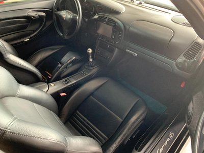 PORSCHE 911 - 8