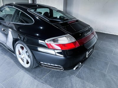 PORSCHE 911 - 7
