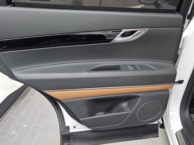صورة مصغرة 15 لـ 2023 Genesis GV80