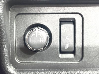2023 Toyota LAND CRUISER PRADO 缩略图 45