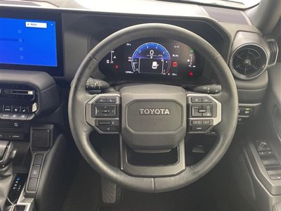 TOYOTA LAND CRUISER 250 - 7