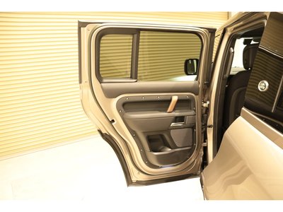 صورة مصغرة 42 لـ 2023 LAND Rover DEFENDER