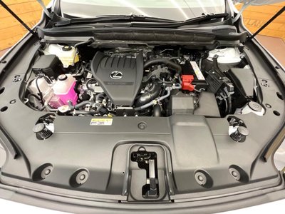 صورة مصغرة 18 لـ 2025 Lexus RX
