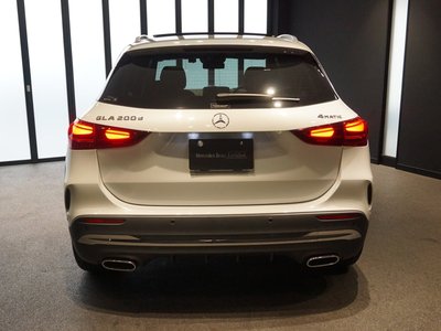MERCEDES-BENZ GLA - 5