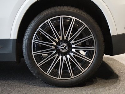 MERCEDES-BENZ GLA - 9