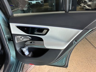 2025 Mercedes-BENZ E-CLASS AMG — миниатюра 24