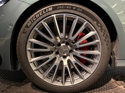 2025 Mercedes-BENZ E-CLASS AMG — миниатюра 11