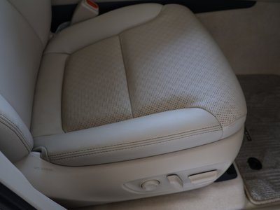 2023 Toyota LAND CRUISER 300 — миниатюра 37