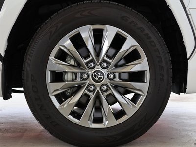 2023 Toyota LAND CRUISER 300 — миниатюра 53