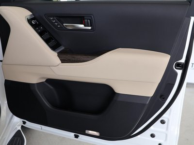 2023 Toyota LAND CRUISER 300 — миниатюра 52