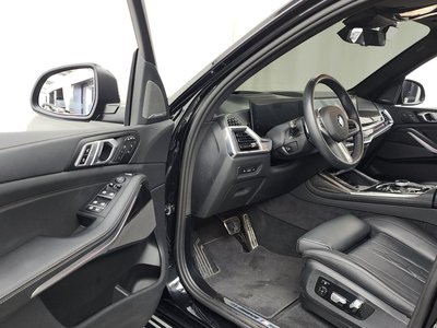 2025 BMW X7 photo 10