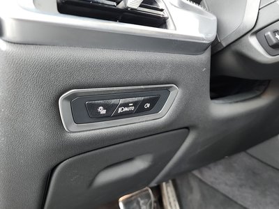 2025 BMW X7 thumbnail 16