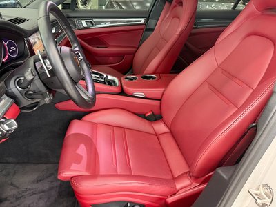 PORSCHE PANAMERA - 10