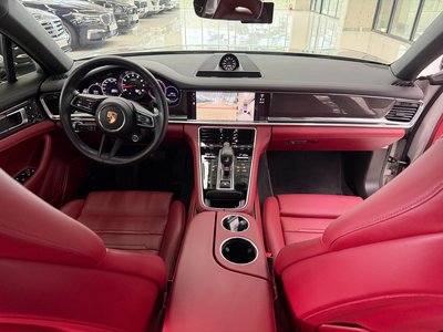 PORSCHE PANAMERA - 5