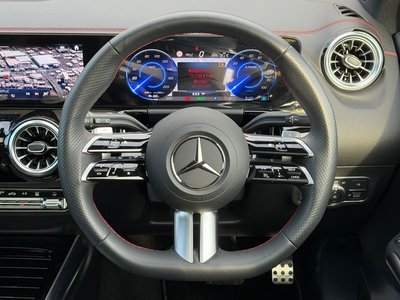 2024 Mercedes-BENZ EQA — миниатюра 12