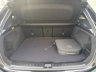 2024 Mercedes-BENZ EQA — миниатюра 11