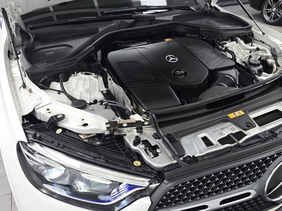 صورة 7 لـ 2024 Mercedes-BENZ GLC