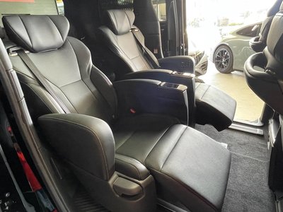 2025 Toyota ALPHARD — миниатюра 29