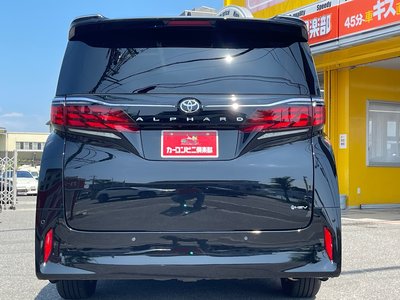 2025 Toyota ALPHARD photo 7
