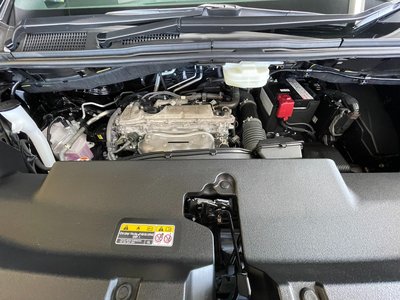 2025 Toyota ALPHARD — миниатюра 11