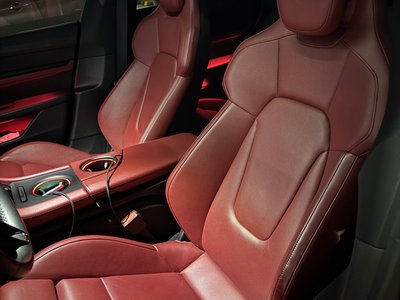 PORSCHE TAYCAN - 10