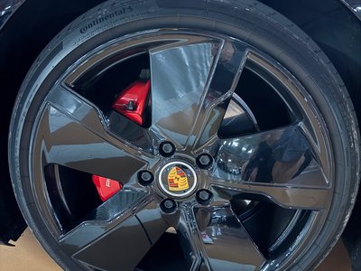 PORSCHE TAYCAN - 8