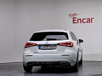MERCEDES-BENZ A-CLASS - 4
