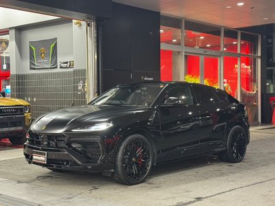 LAMBORGHINI URUS - 1