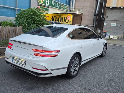 2025 Genesis G80 (RG3) — фото 3
