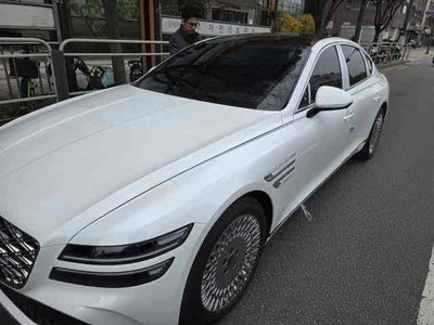 GENESIS G80 (RG3) - 6
