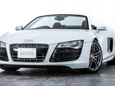 AUDI R8 SPIDER