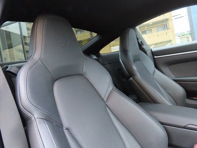 صورة مصغرة 57 لـ 2020 Porsche 911