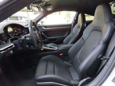 صورة 2 لـ 2020 Porsche 911
