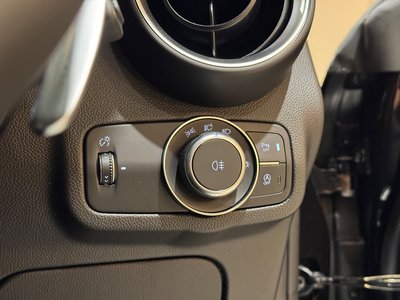 2025 ALFA Romeo STELVIO — миниатюра 33