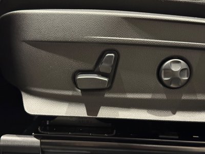 2025 ALFA Romeo STELVIO — миниатюра 37