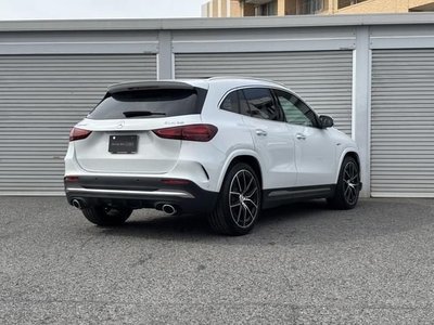 MERCEDES-BENZ GLA - 3