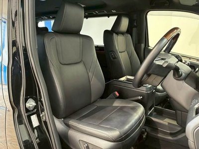 TOYOTA GRAND ACE - 9