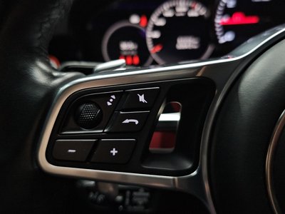 2022 Porsche CAYENNE — миниатюра 31