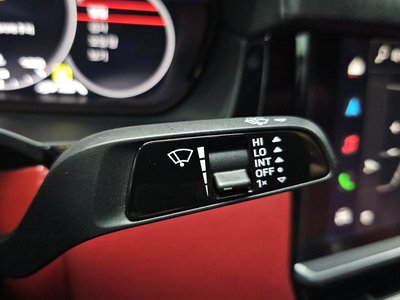 2022 Porsche CAYENNE — миниатюра 29