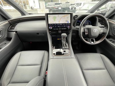 2024 Toyota ALPHARD — фото 4