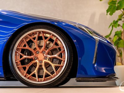 2018 Lexus LC — миниатюра 16
