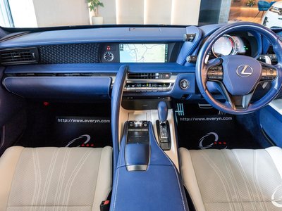2018 Lexus LC photo 2