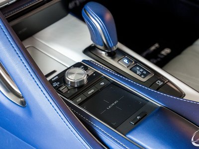 2018 Lexus LC — миниатюра 70