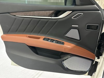 صورة مصغرة 13 لـ 2023 Maserati GHIBLI