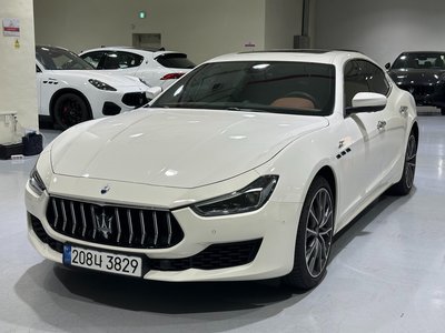 MASERATI GHIBLI - 1