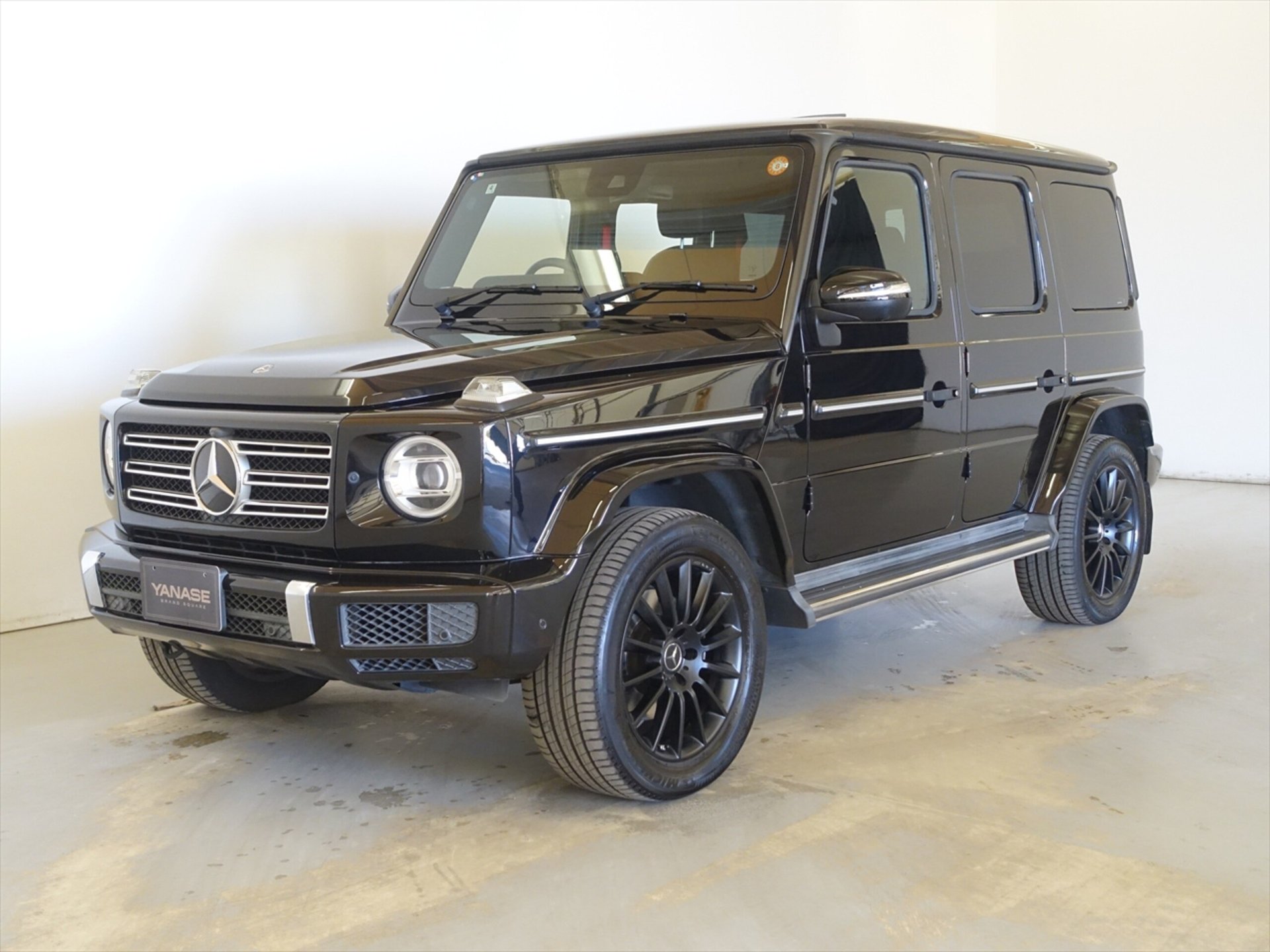 MERCEDES-BENZ G-CLASS - View 1